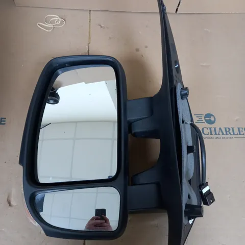 RENAULT MASTER MIRROR LEFT  (7PIN)