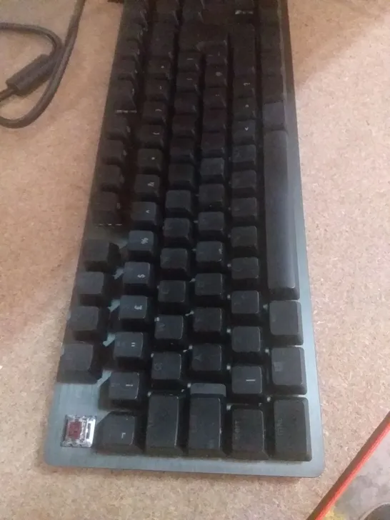 LOGITECH G513 CARBON KEYBOARD 