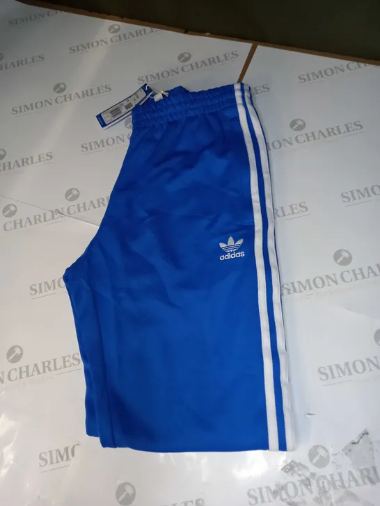 ADIDAS ORIGINAL TRACKSUIT BOTTOMS SIZE M