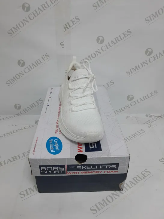 BOBS SPORT BY SKETCHERS WHITE TRAINERS SIZE 5 