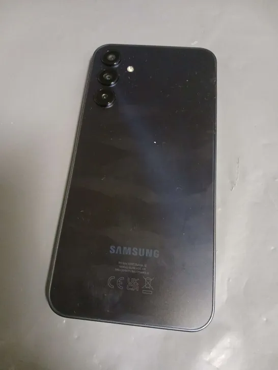 BOXED SAMSUNG GALAXY A15 5G 128GB MOBILE PHONE IN BLUE BLACK