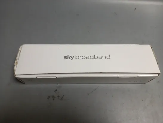 BOXED SKY BROADBAND POWER SUPPLY