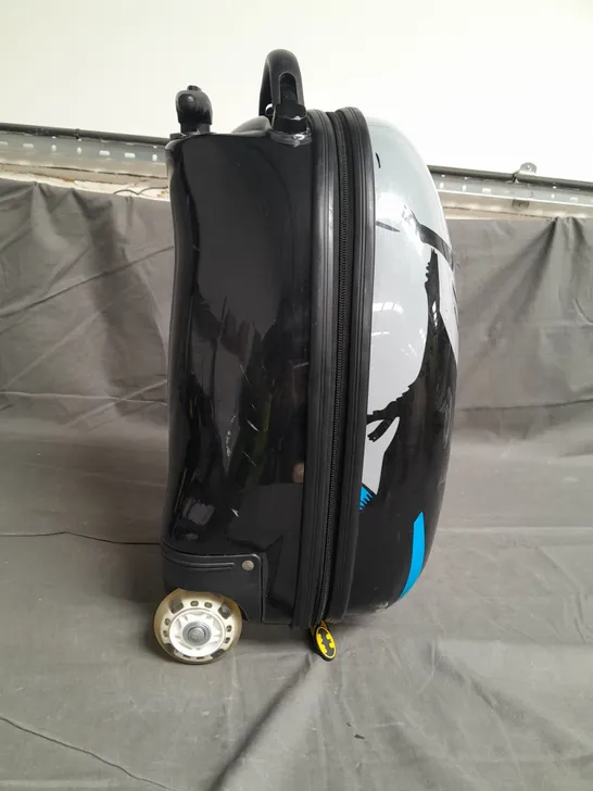 BATMAN WHEELED CHILDRENS SUITCASE