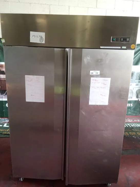 COMMERCIAL DOUBLE DOOR FREEZER