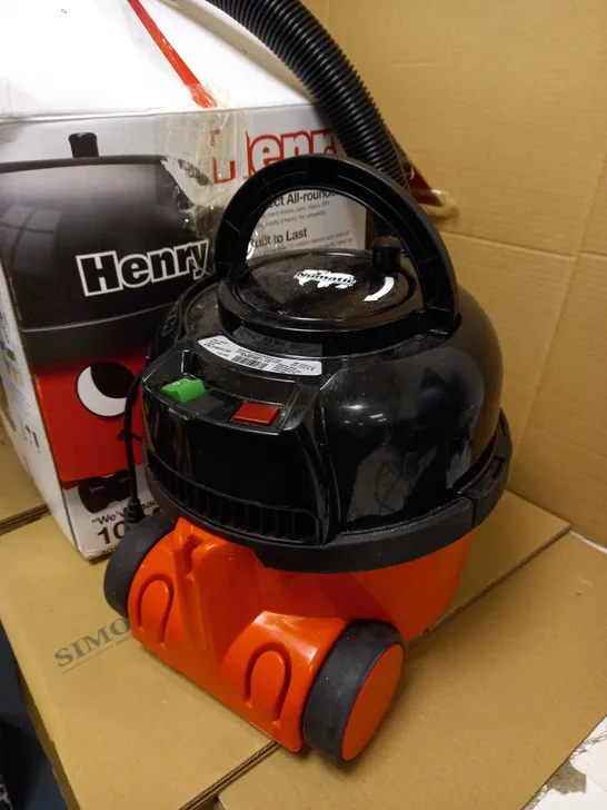 HENRY HOOVER CYLINDER VACUUM CLEANER