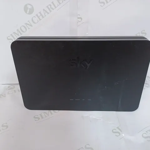 SKY SR 203 ROUTER WIFI SKY Q DUEL (CABLES NOT PRESENT)