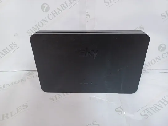 SKY SR 203 ROUTER WIFI SKY Q DUEL (CABLES NOT PRESENT)