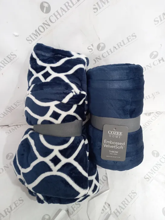 COZEE HOME SET OF 2 VELVETSOFT PRINT & EMBOSSED THROWS - NAVY