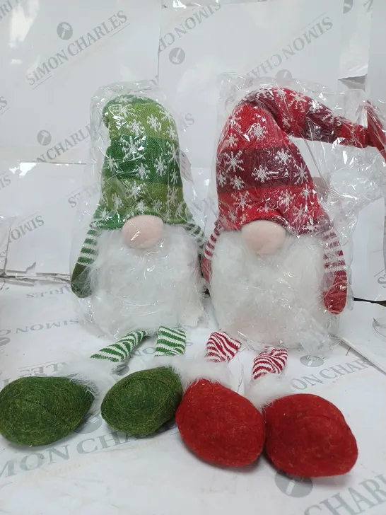 FESTIVE SET OF PRE-LIT GNOME DANGLY LEGS