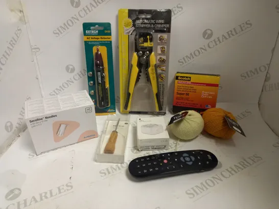 BOX OF APPROXIMATELY 15 ASSORTED HOUSEHOLD ITEMS TO INCLUDE AUTOMATIC WIRE STRIPPER, AC VOLTAGE DETECTOR, APPLE USB-C POWER ADAPTOR ETC