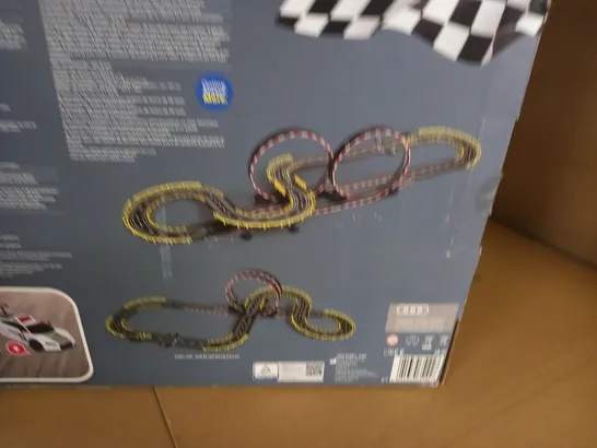 BOXED PLAY LIVE AUDI R8 LMS RACING TRACK SET