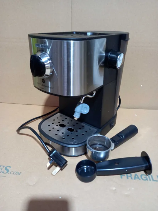 COOK'S ESSENTIALS PUMP ESPRESSO COFFEE MACHINE