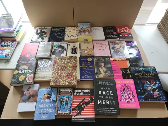 CAGE OF A SIGNIFICANT QUANTITY OF ASSORTED BOOKS BY CAROLINA BUZIO, JENNETTE MCCURDY, THE HAIRY BIKERS, JOHN COATES, JEFF KINNEY,  TERRY NATION, ROBERT GODDARD,  ANDREW LLOYD WEBBER, ETC