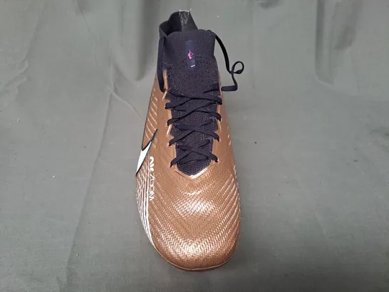 PAIR OF NIKE AIR ZOOM MERCURIAL FOOTBALL BOOTS IN METALLIC COPPER UK SIZE 9