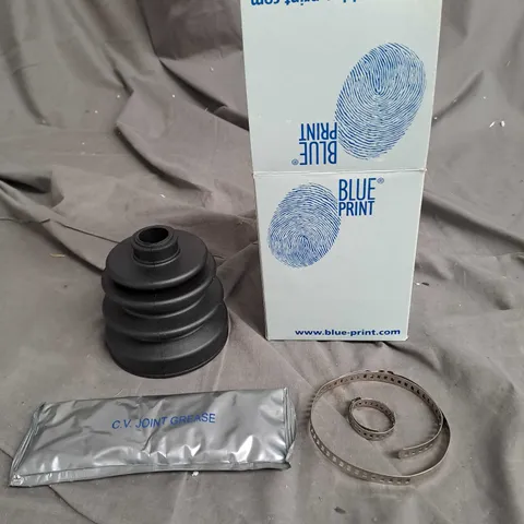 APPROXIMATELY 16 BLUE PRINT WHEEL BEARING KIT 