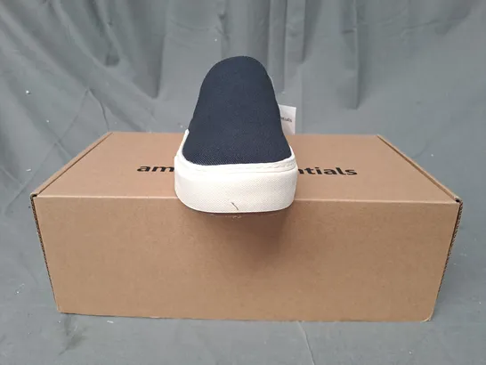 BOXED PAIR OF AMAZON ESSENTIALS SLIP-ON SHOES IN NAVY UK SIZE 7.5