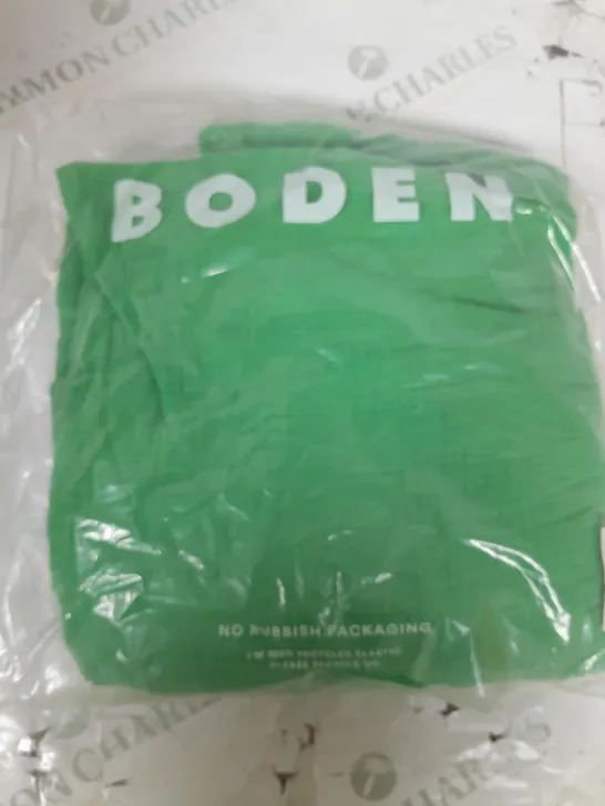 BODEN LONG GREEN DRESS - SIZE UK 18R