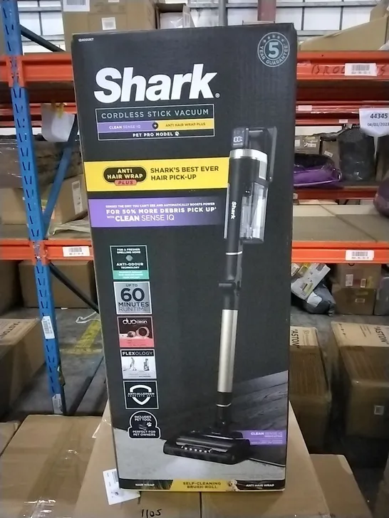 BOXED SHARK CORDLESS STICK VACUUM CLEANER PET PRO MODEL