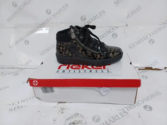 BOXED RIEKER BLACK MULTICOLOURED SIDE ZIP TRAINERS- SIZE 4 