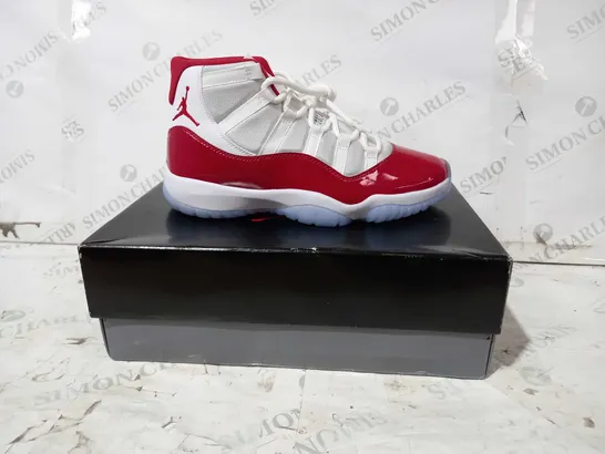 BOXED PAIR OF NIKE AIR JORDAN 11 RETRO SHOES IN WHITE/RED UK SIZE 8