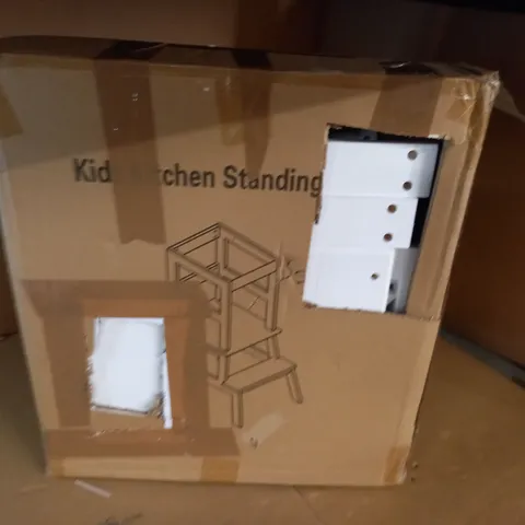 BOXED KIDS KITCHEN STANDING STEP - WHITE