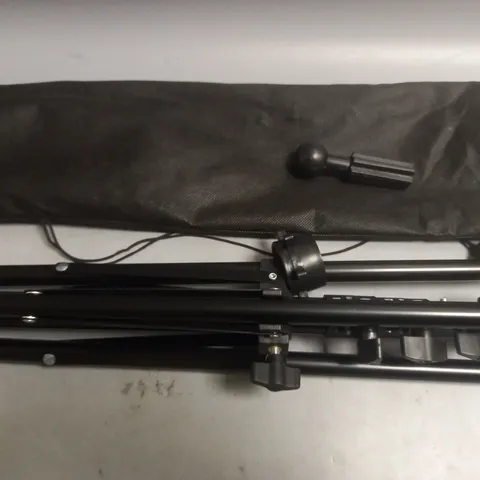 TRIPOD STAND IN CARRY BAG