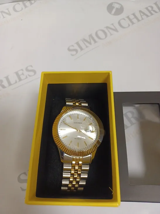 BOXED SEKONDA GENTS CLASSIC TWO TONE WATCH WITH STAINLESS STEEL BRACELET - SILVER & GOLD