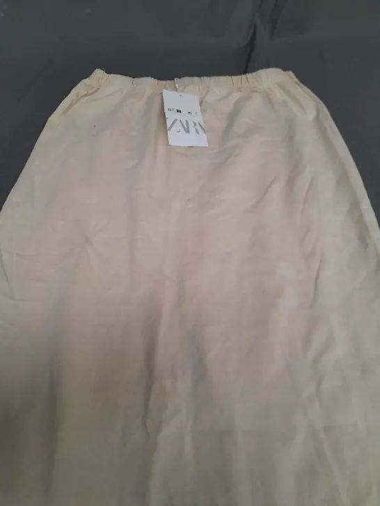 ZARA LONG CUSTARD YELLOW SKIRT - SMALL