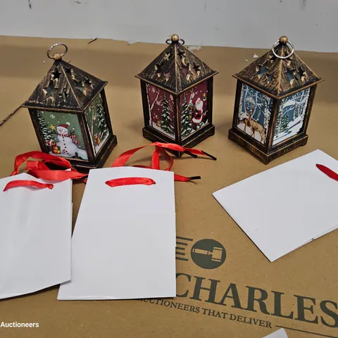 BOXED FESTIVE SET OF 3 MINIATURE PRE-LIT LANTERNS WITH GIFT BAGS
