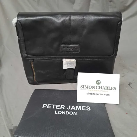 PETER JAMES LONDON GENTS LEATHER BAG IN BLACK