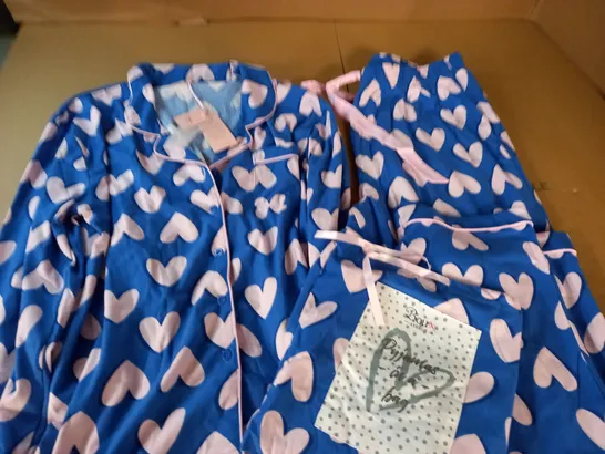 BOUX AVENUE PNK HEART PYJAMAS IN A BAG - UK 14