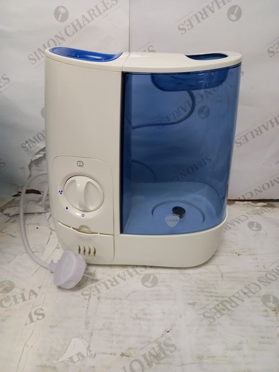 VICKS WARM MIST HUMIDIFIER