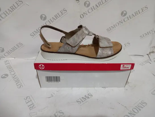 BOXED RIEKER METALLIC OPEN TOE SANDAL SIZE 41