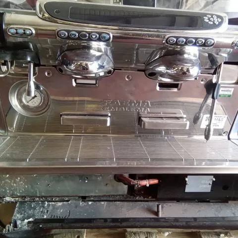 TRADITIONAL FAEMA EMBLEMA COFFEE MACHINE