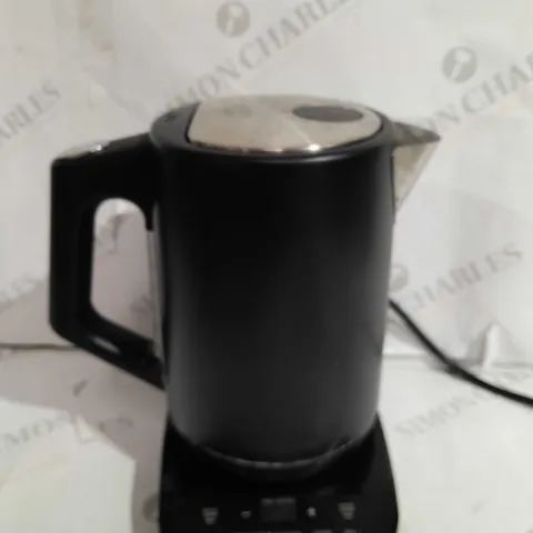 NINJA PERFECT TEMPERATURE KETTLE KT200UK