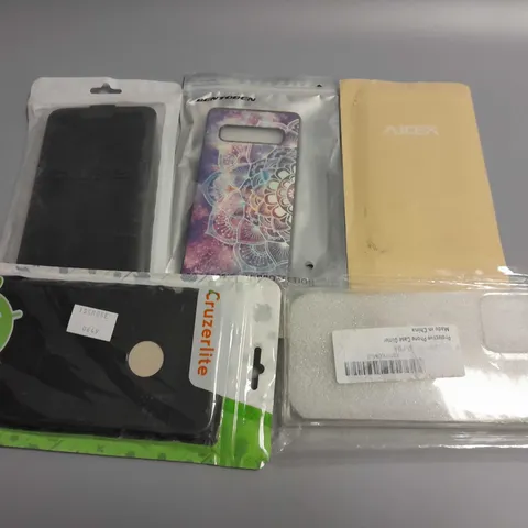 LOT OF 5 ASSORTED PHONES CASES