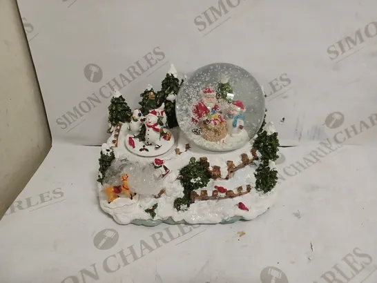 WERCHRISTMAS SNOW GLOBE AND FEATURE