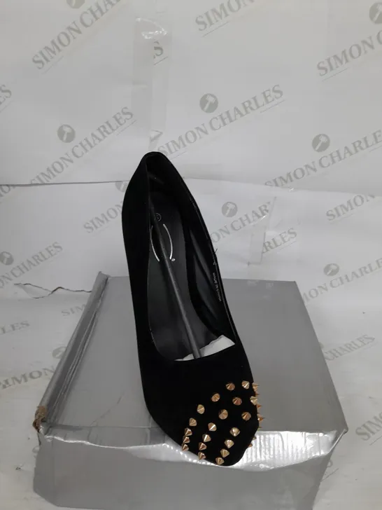 CASSANDRA PLATFORM STILLETO HEEL IN BLACK SUEDE WITH GOLD SPIKES AND RED SOLE SIZE 6