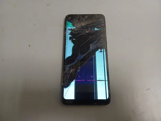 MOTOROLA MOTO G8