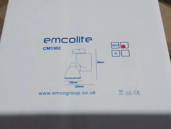 PALLET CONTAINING 12 4-PACK BOXES OF EMCOLITE LIGHTING ITEMS 