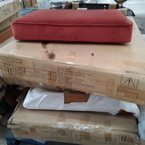 PALLET OF ASSORTED BOXED PARTS 