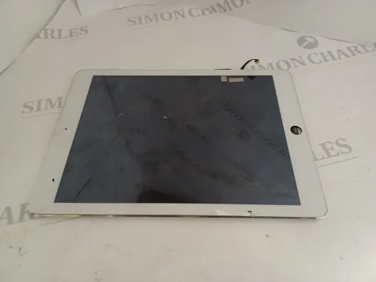 APPLE IPAD TABLET - A1474