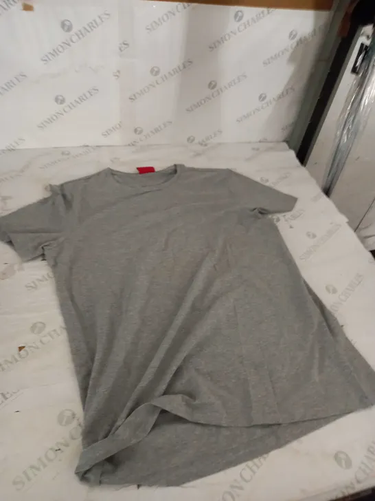 XL HUGO GREY T-SHIRT 