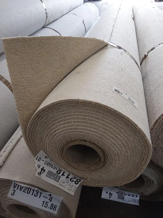 ROLL OF QUALITY JOY GLOW TRIAL CARPET // SIZE: APPROX 4 X 16m