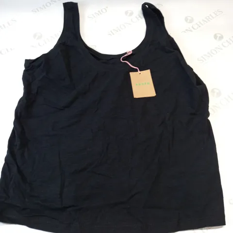 BODEN LOUNGE TOP IN BLACK SIZE MEDIUM