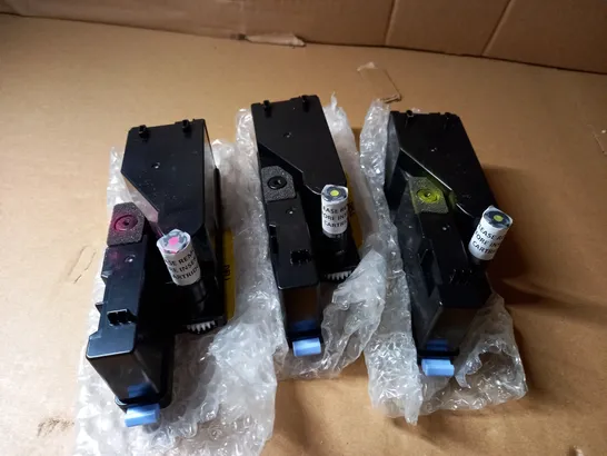 BOX OF 4 DELL LASER TONER INK CARTRIDGES IN YELLOW/MAGENTA