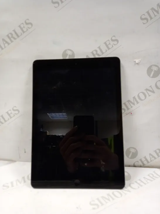 APPLE A1474 IPAD AIR 