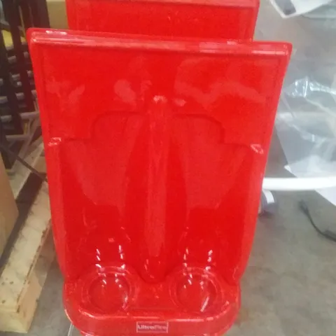 ULTRA FIRE FIRE EXTINGUISHER FLOOR STAND FOR TWO EXTINGUISHERS