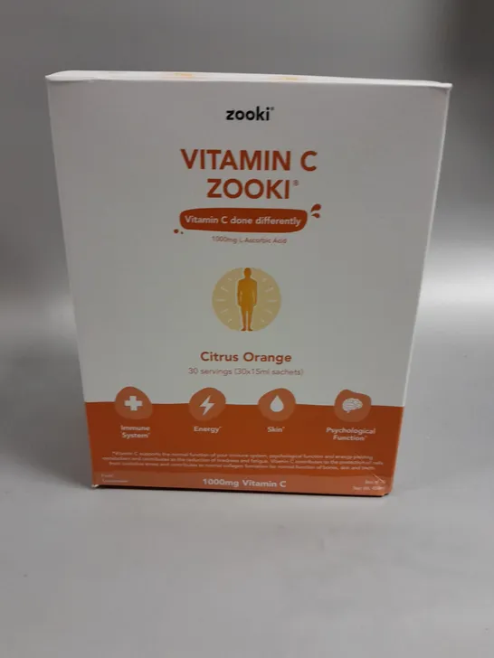 APPROXIMATELY 25 ZOOKI VITAMIN C CITRUS ORANGE SACHETS 