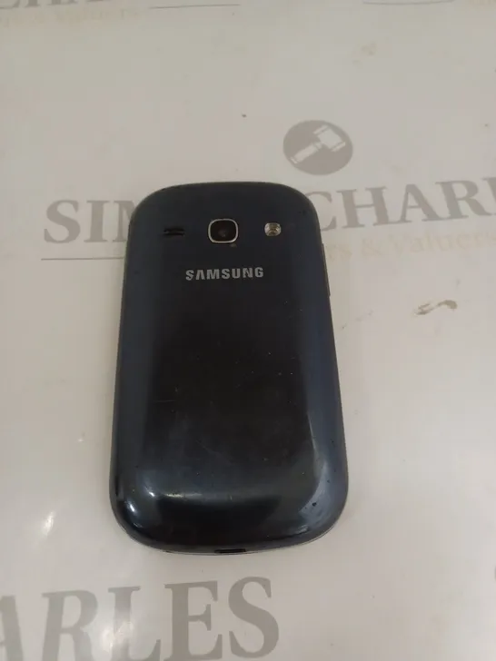 SAMSUNG MOBILE PHONE